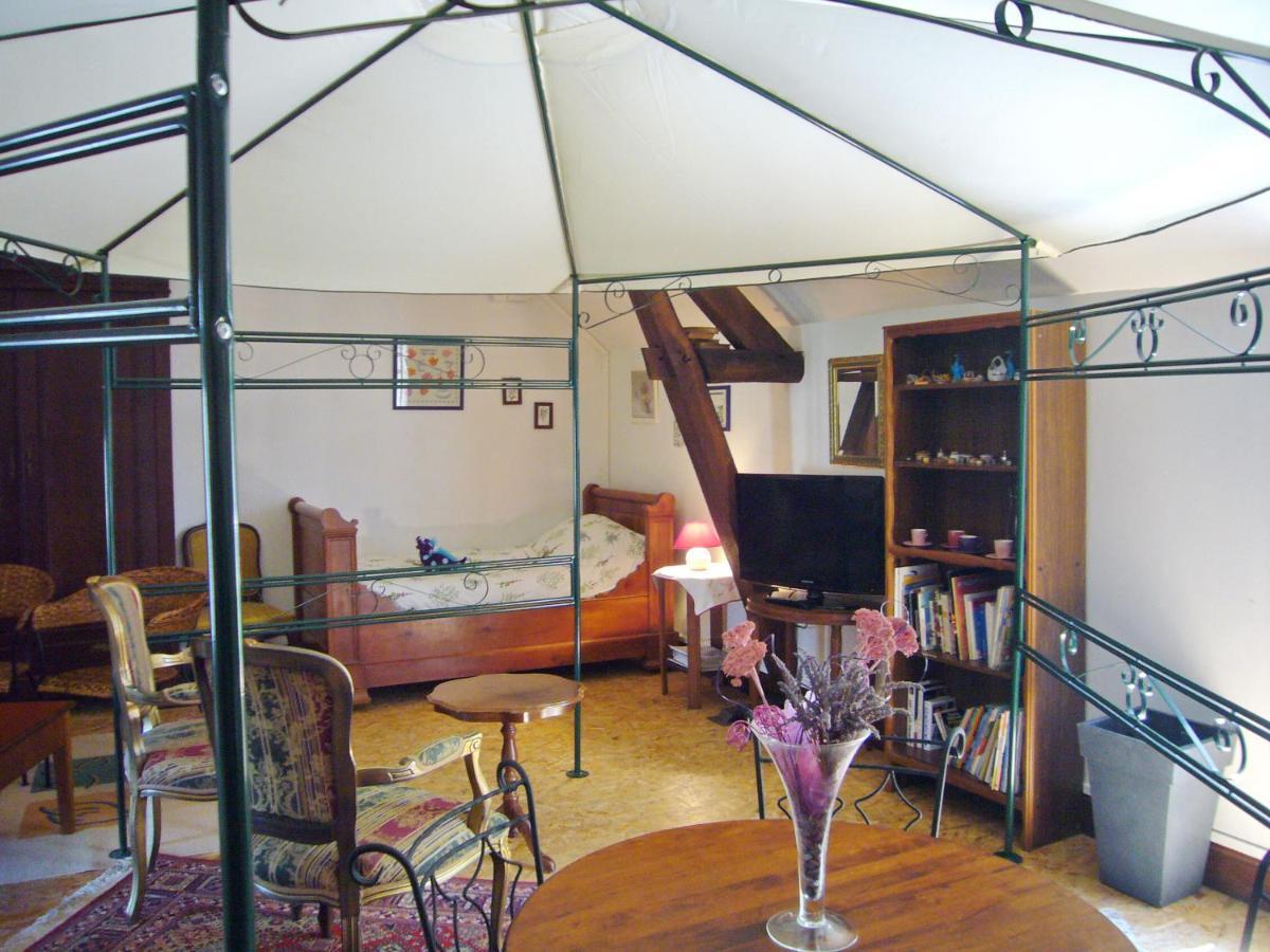 Chambres d'hôtes en Berry  La Berthenoux Extérieur photo