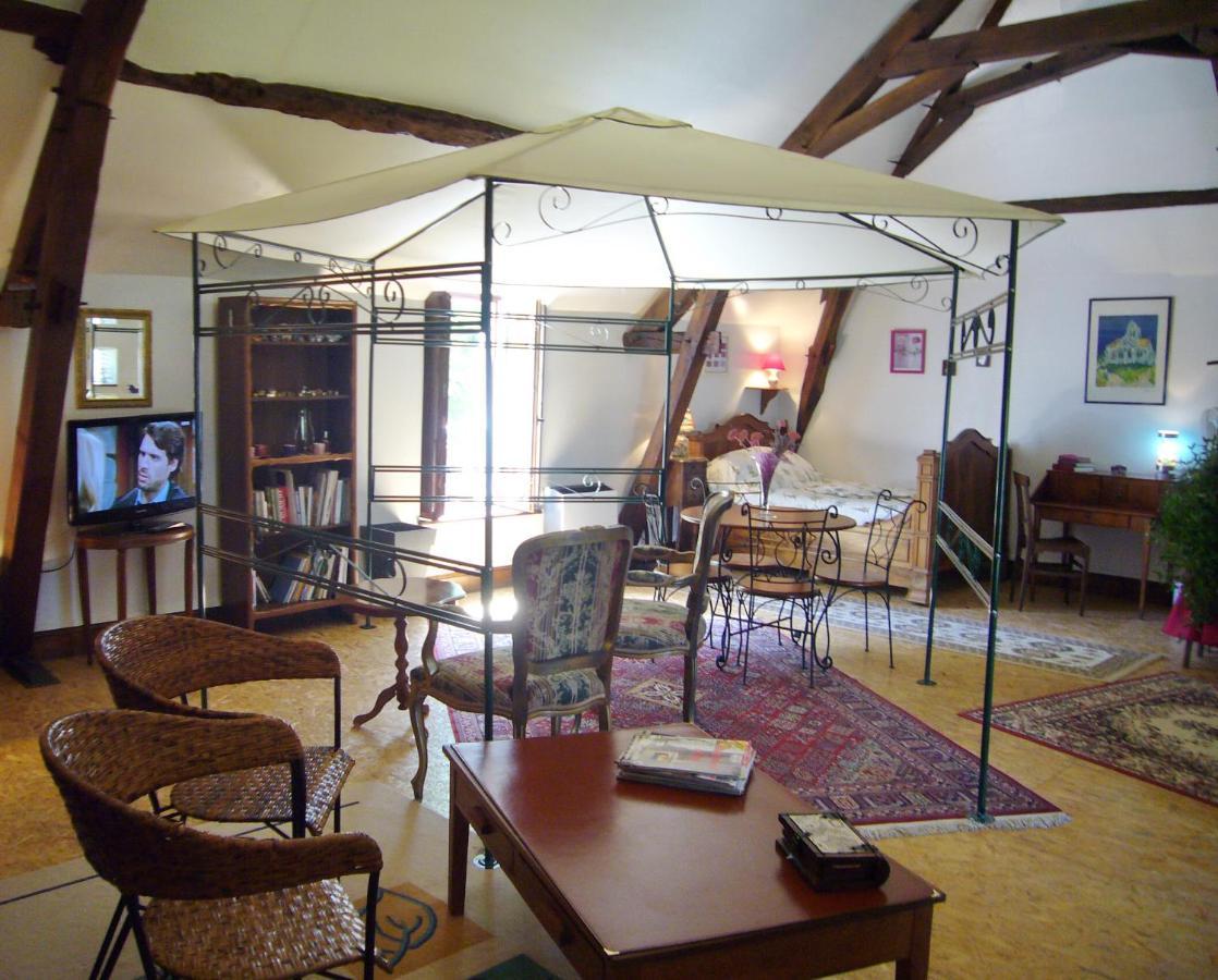 Chambres d'hôtes en Berry  La Berthenoux Extérieur photo
